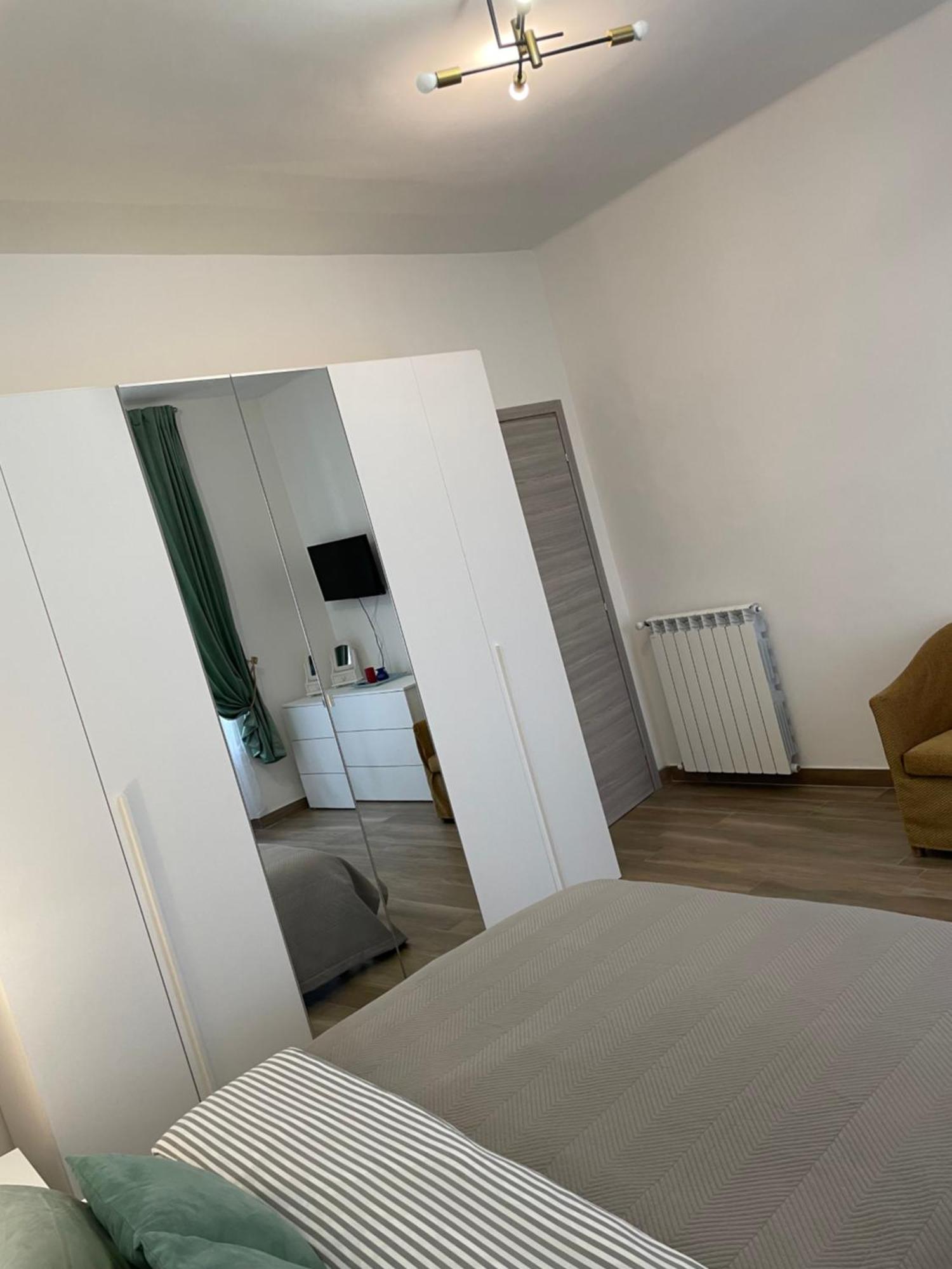 Savonarola Almarc 1 Apartment อาเลสซานเดรีย ภายนอก รูปภาพ
